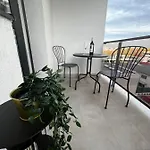 Hills Nomad Bukarest