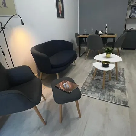 Hills Nomad * Bukarest