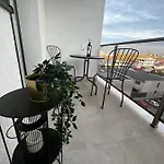Hills Nomad * Бухарест