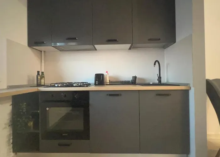 Apartment Hills Nomad